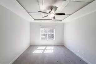 333 Oakhaven Dr, Holly Springs, NC 27540 - Photo 8