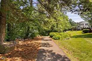 2 Lake Village Dr, Durham, NC 27713 - Photo 40