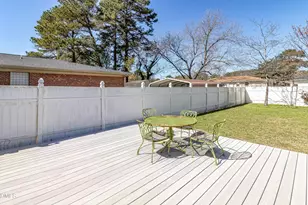 223 Graham St, Goldsboro, NC 27530 - Photo 2