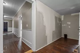 309 Tarboro NE, Wilson, NC 27893 - Photo 10