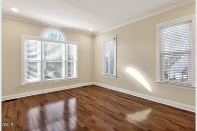 100 Gables Point Way, Cary, NC 27513 - Photo 6