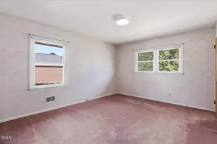 216 Crescent Dr, Clayton, NC 27520 - Photo 28