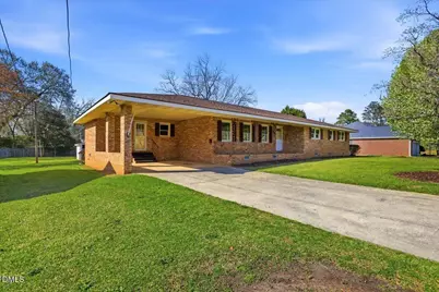 216 Crescent Drive, Clayton, NC 27520 - Photo 2