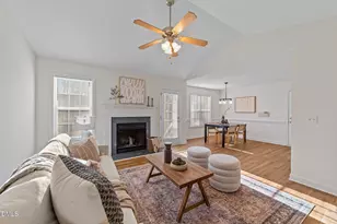 172 Pedernales Dr, Smithfield, NC 27577 - Photo 4