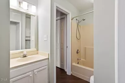 924 New Kent Place, Cary, NC 27511 - Photo 18