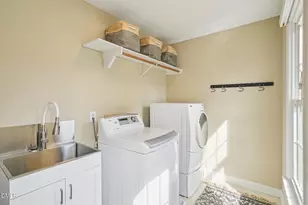 103 New Londondale Dr, Cary, NC 27513 - Photo 32