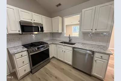 116 S Friars Chase, Fuquay Varina, NC 27526 - Photo 2