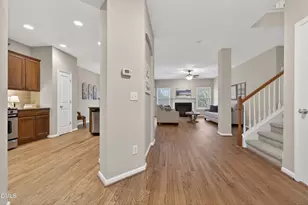 200 Shorehouse Way, Holly Springs, NC 27540 - Photo 8