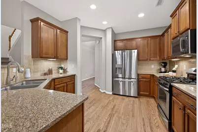 200 Shorehouse Way, Holly Springs, NC 27540 - Photo 16