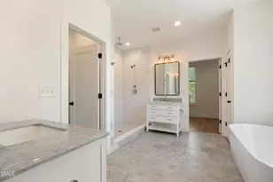 1200 Roosevelt Dr, Chapel Hill, NC 27514 - Photo 28