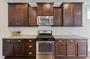 120 Martingale Dr, Holly Springs, NC 27540 - Photo 16