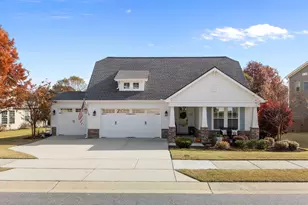 734 Kerr Lake Dr, Fuquay-Varina, NC 27526 - Photo 1