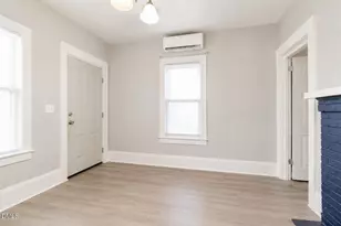 204 W Holt St, Burlington, NC 27217 - Photo 12