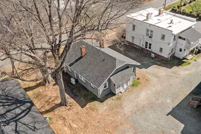 204 W Holt Street, Burlington, NC 27217 - Photo 14