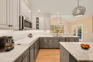 314 Powers Ferry Rd, Cary, NC 27519 - Photo 8