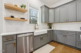 304 Channel Cove Dr, Holly Springs, NC 27540 - Photo 14