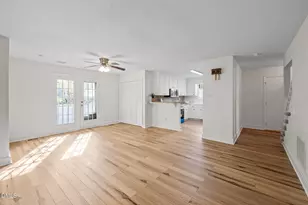 139 Clancy Cir, Cary, NC 27511 - Photo 8