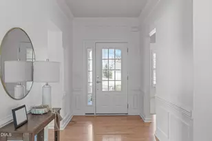 828 Gillinder Pl, Cary, NC 27519 - Photo 4