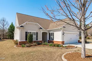 828 Gillinder Pl, Cary, NC 27519 - Photo 2