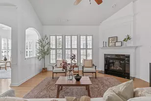 828 Gillinder Pl, Cary, NC 27519 - Photo 6