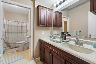 104 Woodlawn Dr, Hillsborough, NC 27278 - Photo 38