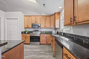 5049 Bluebird Dr, Sanford, NC 27332 - Photo 12