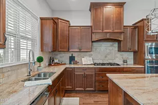 2005 Burrus Hall Cir, Cary, NC 27519 - Photo 20