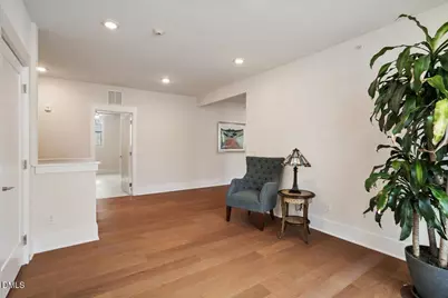 10530 Sablewood Drive #215, Raleigh, NC 27617 - Photo 8