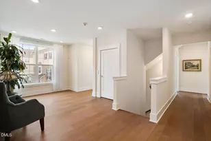 10530 Sablewood Dr, Raleigh, NC 27617 - Photo 6