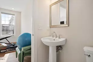 10530 Sablewood Dr, Raleigh, NC 27617 - Photo 38