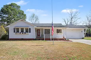 414 E Fremont St, Kenly, NC 27542 - Photo 1