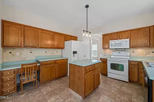 829 Penncross Dr, Raleigh, NC 27610 - Photo 34