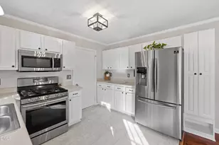 105 Hollowed Ct, Holly Springs, NC 27540 - Photo 14