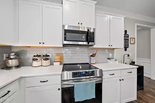 266 Highland Rhodes Dr, Clayton, NC 27520 - Photo 10