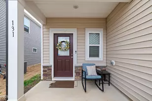 131 White Ash Dr, Clayton, NC 27527 - Photo 2