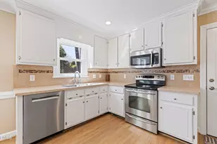 501 Samara St, Apex, NC 27502 - Photo 2