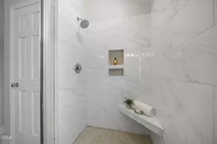 600 Lakeshore Ln, Chapel Hill, NC 27514 - Photo 32