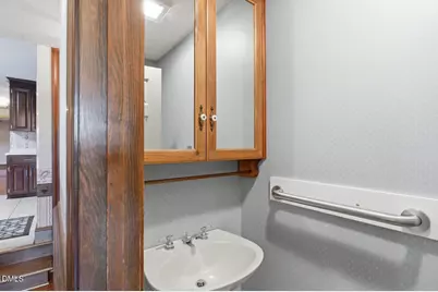 1210 E Cumberland Street, Dunn, NC 28334 - Photo 16