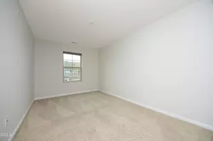 10111 Raven Tree Dr, Raleigh, NC 27617 - Photo 18