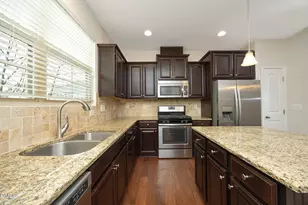 10111 Raven Tree Dr, Raleigh, NC 27617 - Photo 8
