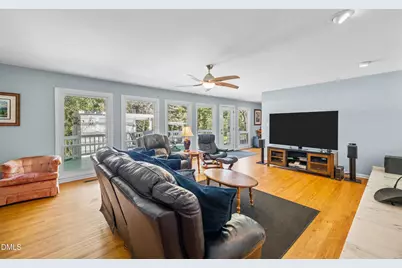 4920 Hermitage Drive, Raleigh, NC 27612 - Photo 16