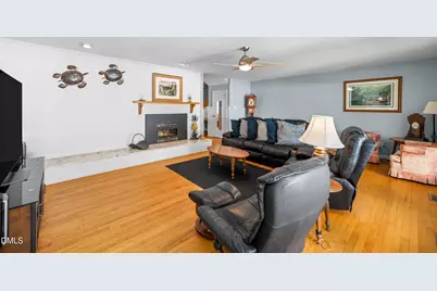 4920 Hermitage Drive, Raleigh, NC 27612 - Photo 14