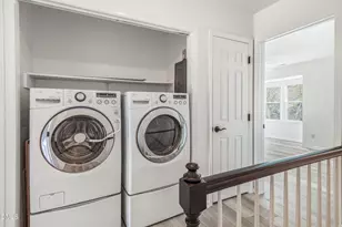 205 Oak Hollow Ct, Raleigh, NC 27613 - Photo 28