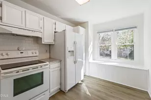 205 Oak Hollow Ct, Raleigh, NC 27613 - Photo 6