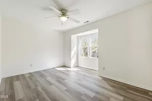 205 Oak Hollow Ct, Raleigh, NC 27613 - Photo 22