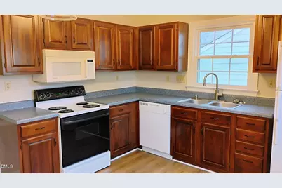 610 Cross Timbers Drive, Durham, NC 27713 - Photo 8