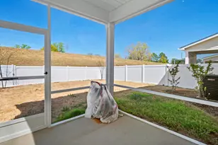 333 Glacier Lk Dr, Raleigh, NC 27610 - Photo 28