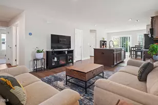 173 S Breeze Wy, Fuquay Varina, NC 27526 - Photo 6