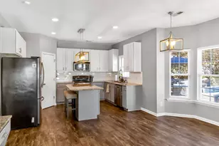 100 Penncross Dr, Raleigh, NC 27610 - Photo 6