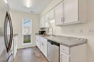 516 Auburndale Ln, Fayetteville, NC 28314 - Photo 12